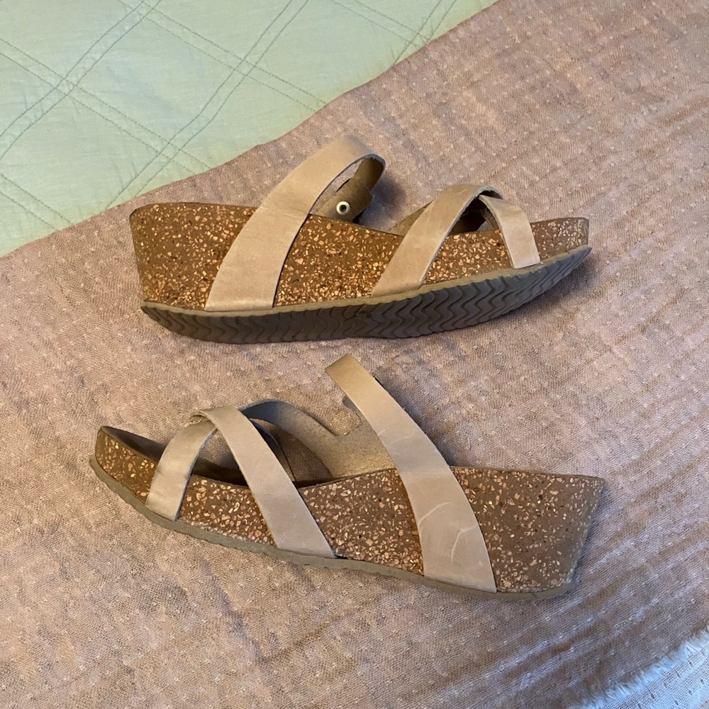 Leather Sandals - Picture 2 of 7